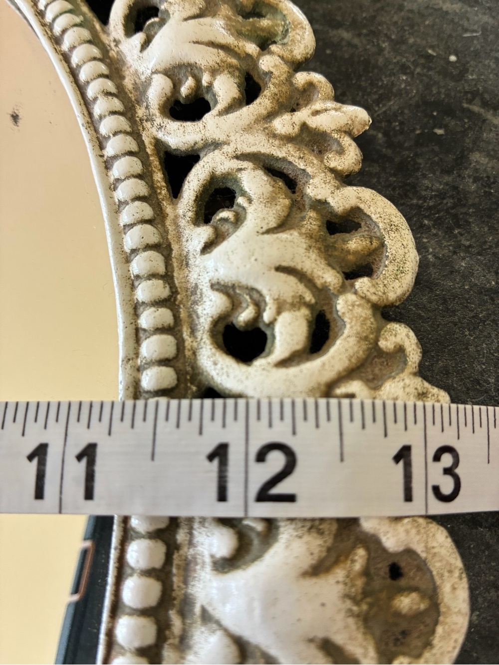 Vintage Emig Cast Metal Oval Wall Mirror #1264 Ornate Rococo Scrollwork - Picture 8 of 9